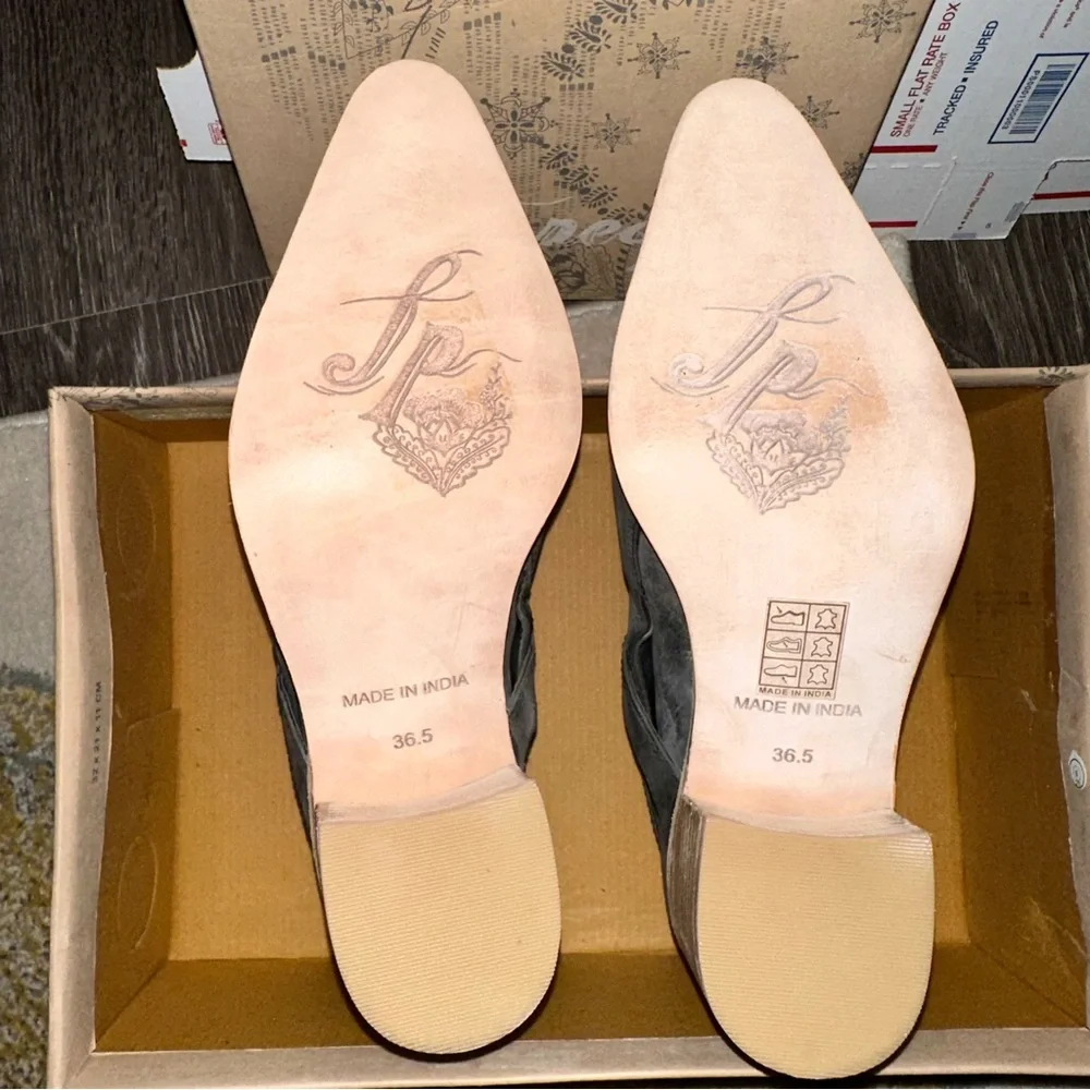 FREE PEOPLE Leather Booties